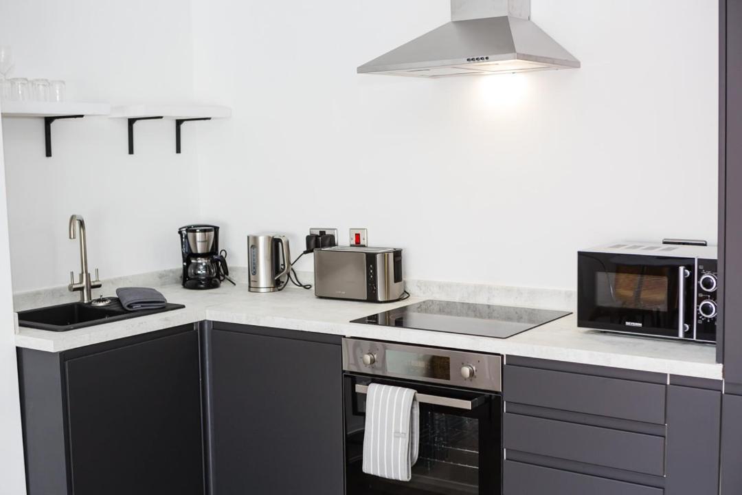 Coastline Villas - Heart Of Redcar 1 & 2 Bed New Apartments, Ideal For Contractors And Holidayers Номер фото